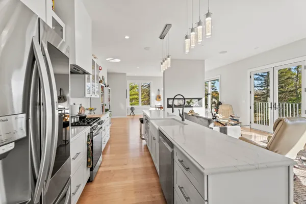 $1,250,000 | 29 Navy Street, Searsport, ME 04974