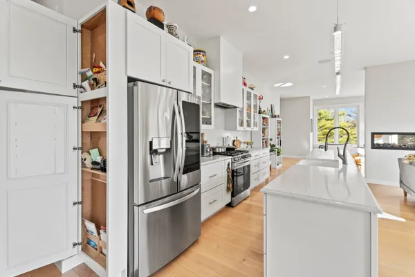 $1,399,000 | 29 Navy Street, Searsport, ME 04974