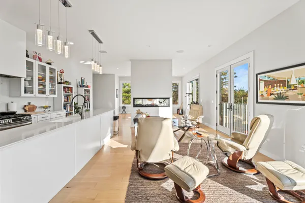 $1,600,000 | 29 Navy Street, Searsport, ME 04974