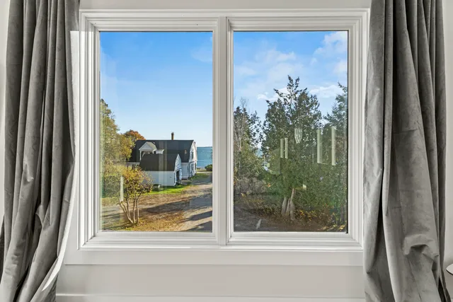 $1,600,000 | 29 Navy Street, Searsport, ME 04974