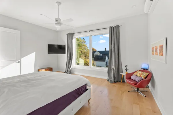 $1,250,000 | 29 Navy Street, Searsport, ME 04974