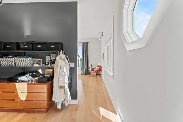 $1,250,000 | 29 Navy Street, Searsport, ME 04974