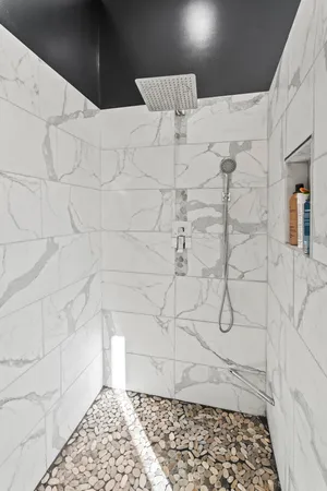 $1,600,000 | 29 Navy Street, Searsport, ME 04974