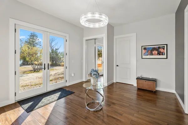 $1,250,000 | 29 Navy Street, Searsport, ME 04974