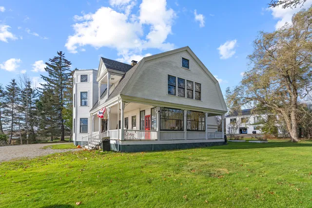 $1,700,000 | 29 Navy Street, Searsport, ME 04974