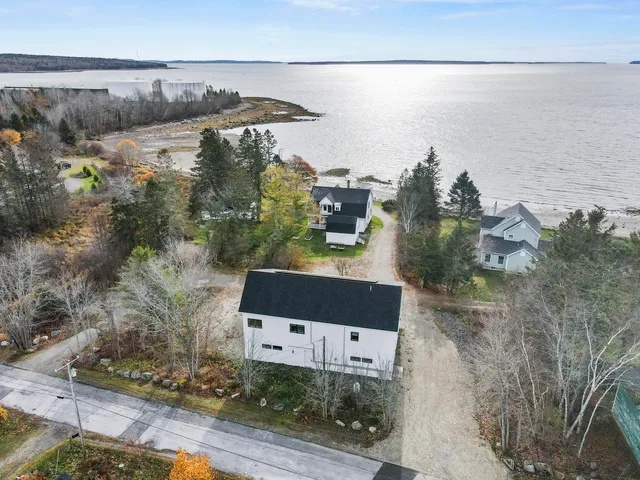 $1,700,000 | 29 Navy Street, Searsport, ME 04974