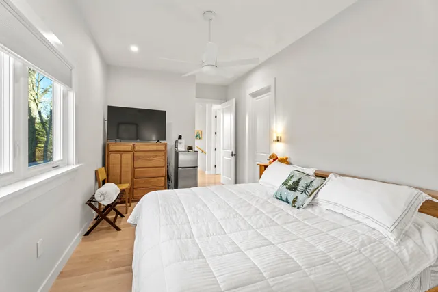 $1,700,000 | 29 Navy Street, Searsport, ME 04974