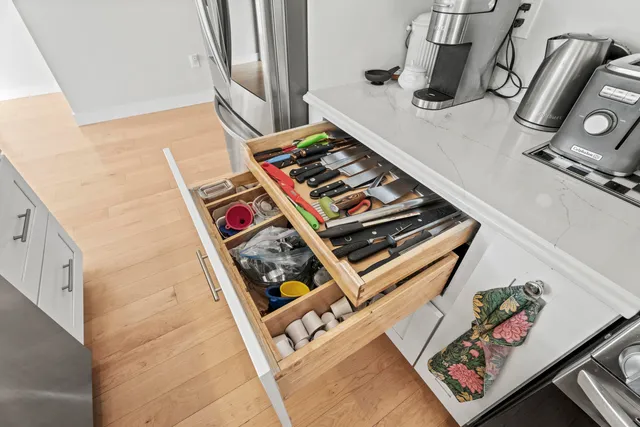 $1,700,000 | 29 Navy Street, Searsport, ME 04974