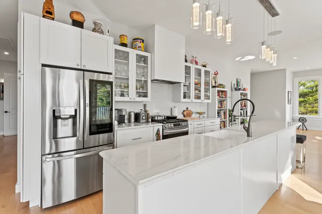 $1,700,000 | 29 Navy Street, Searsport, ME 04974