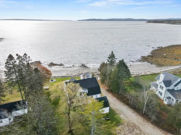 $1,399,000 | 29 Navy Street, Searsport, ME 04974
