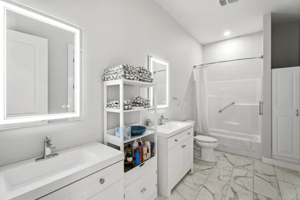 $1,250,000 | 29 Navy Street, Searsport, ME 04974