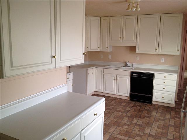 3713 Richelieu Road Indianapolis, IN 46226 - Photo 3 of 7 Gallery Image 3