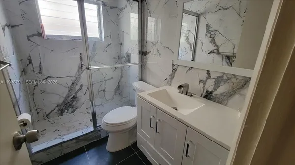 $1,650 | 1050 Pennsylvania Avenue, Unit 11, Miami Beach, FL 33139