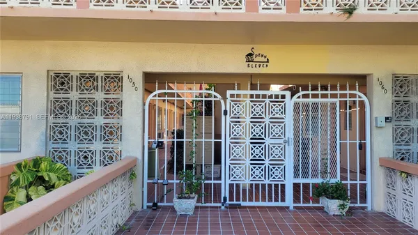 $1,650 | 1050 Pennsylvania Avenue, Unit 11, Miami Beach, FL 33139