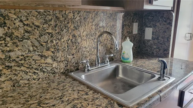 a close view of sink