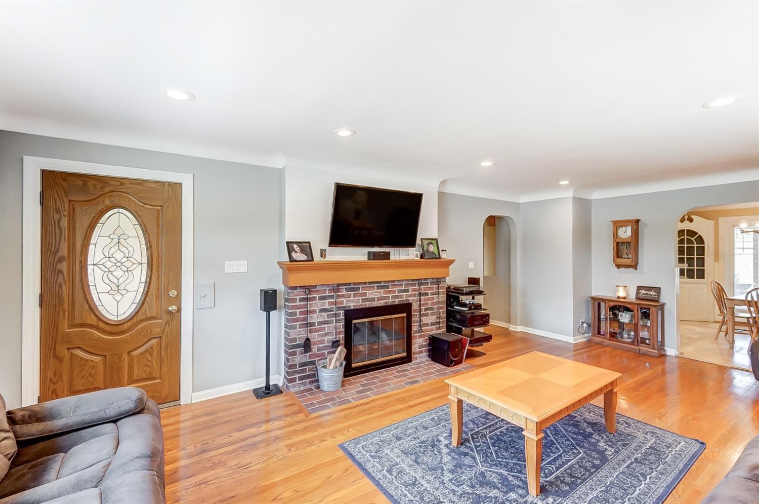 3079 Jessup Road Cincinnati, OH 45239 - Photo 8 of 50