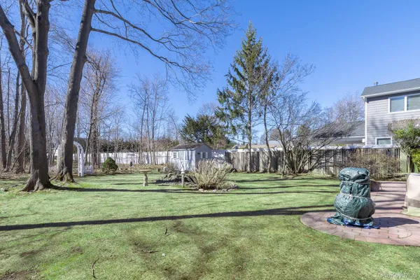 a view of a kids in front of a house