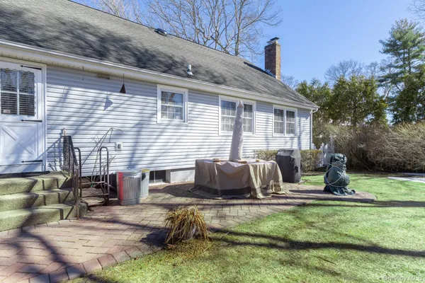 $850,000 | 260 Washington Avenue, St. James, NY 11780