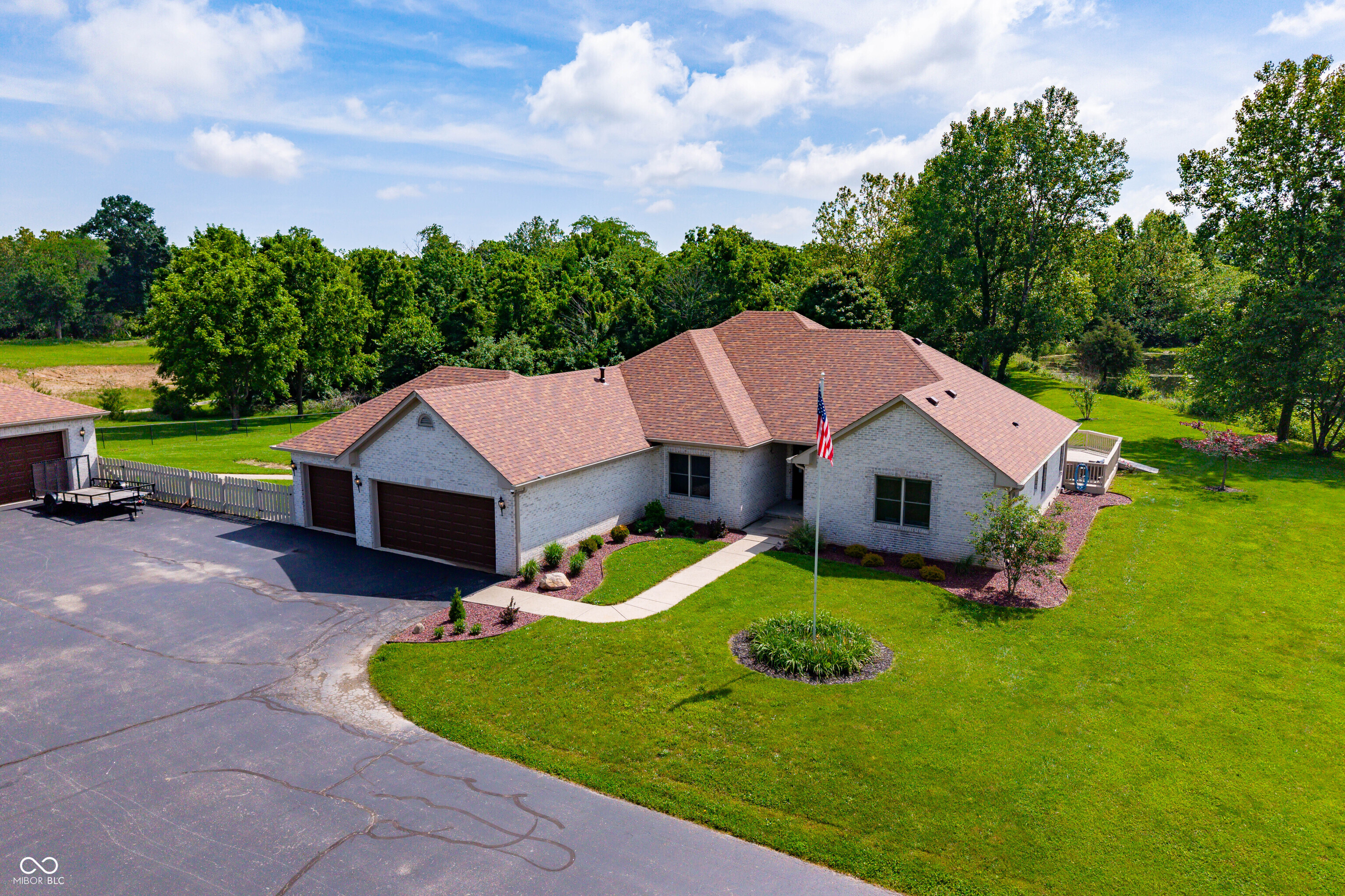 6861 South Nineveh Road Trafalgar, IN 46181 - Photo 13 of 104