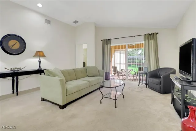 $425,000 | 19674 Villa Rosa Loop, Estero, FL 33967