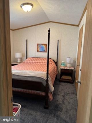 196 Lake Drive Media, PA 19063 - Photo 33 of 42 a bed sitting in a bedroom next to a window