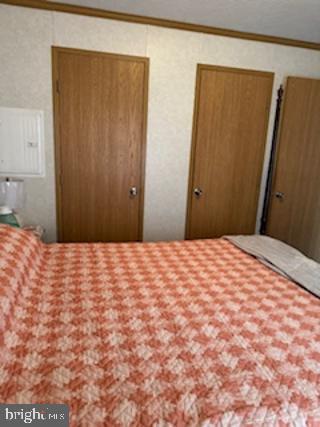 196 Lake Drive Media, PA 19063 - Photo 35 of 42 a bedroom with a bed