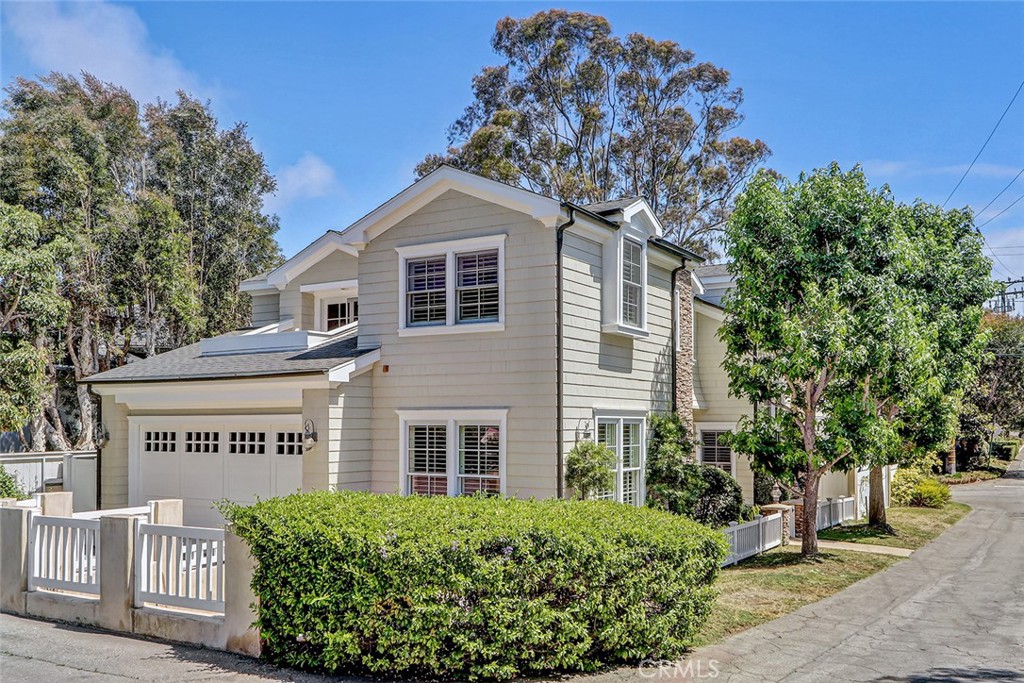 3008 Agnes Road Manhattan Beach, CA 90266 - Photo 2 of 57