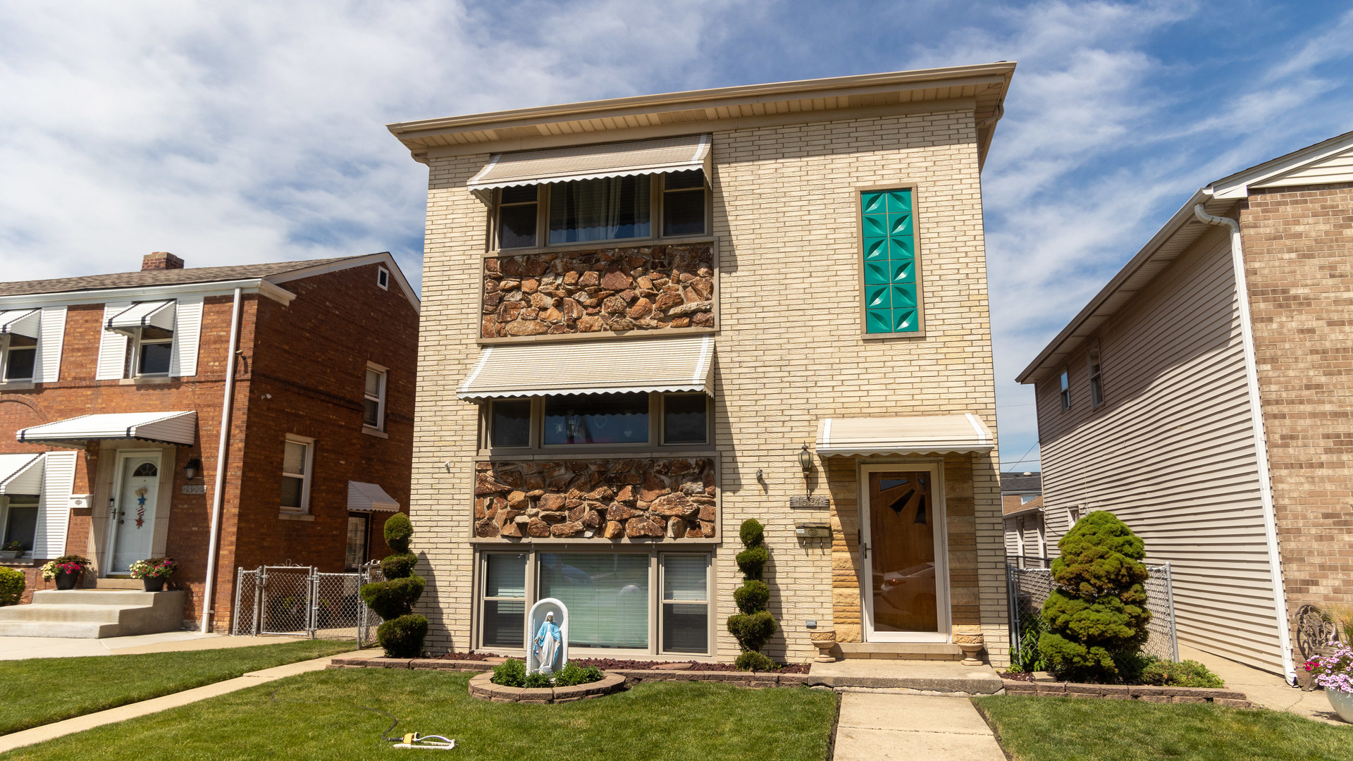 1524 North 22nd Avenue, Melrose Park, IL 60160 Compass