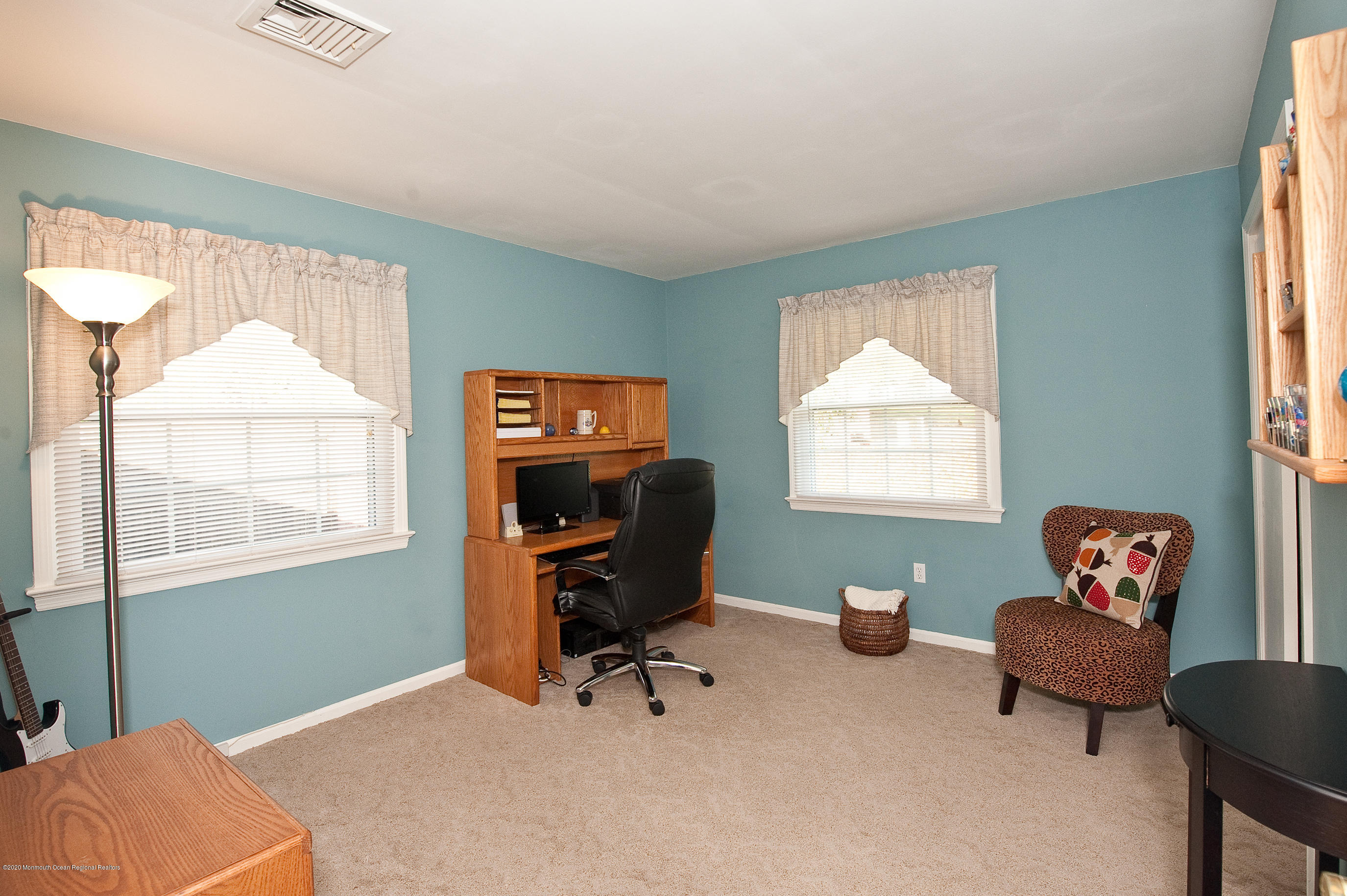 371 Dwight Road Middletown, NJ 07748 - Photo 24 of 36 201031(c)Findlay-3267