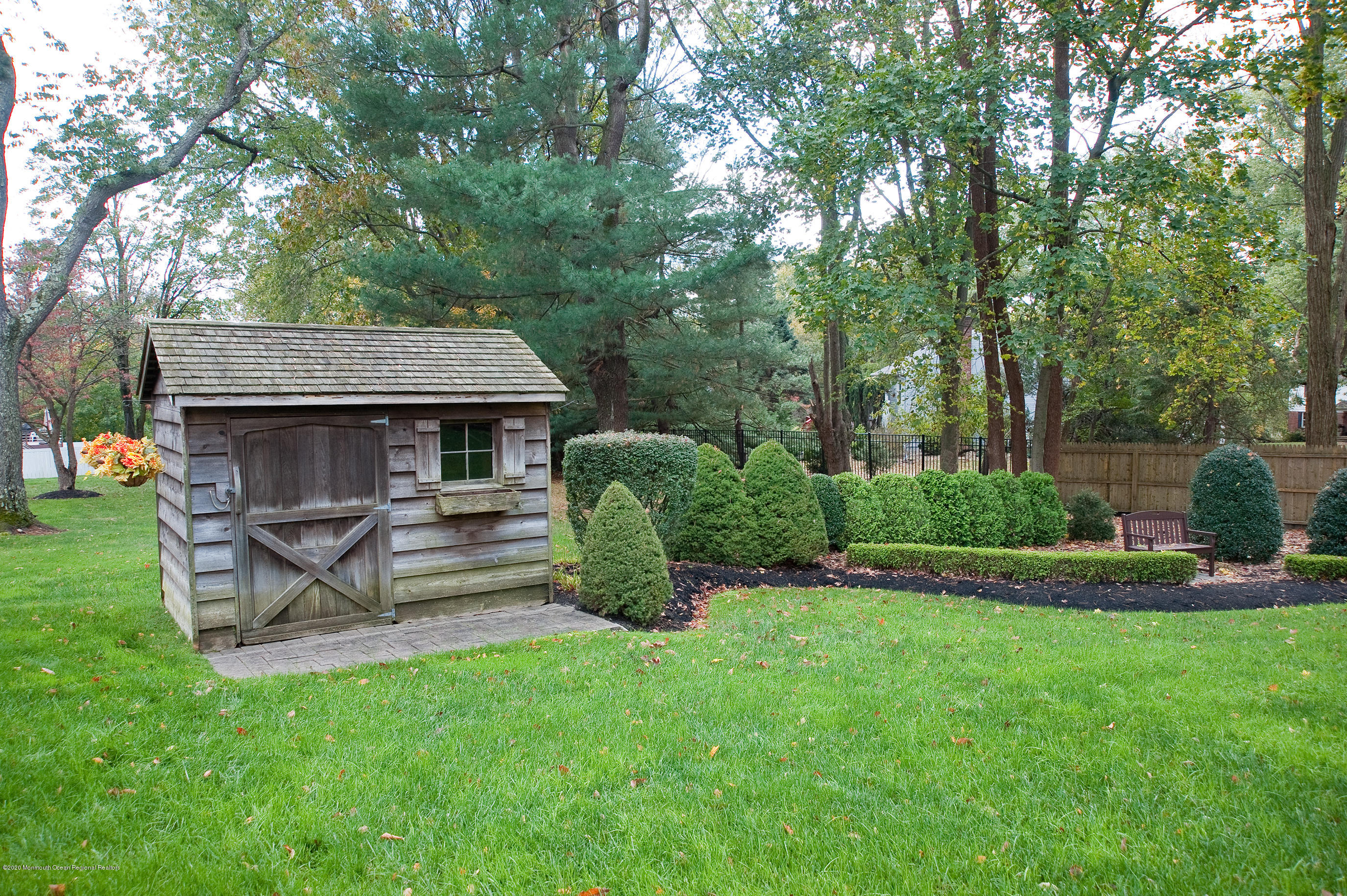 371 Dwight Road Middletown, NJ 07748 - Photo 27 of 36 201031(c)Findlay-3398