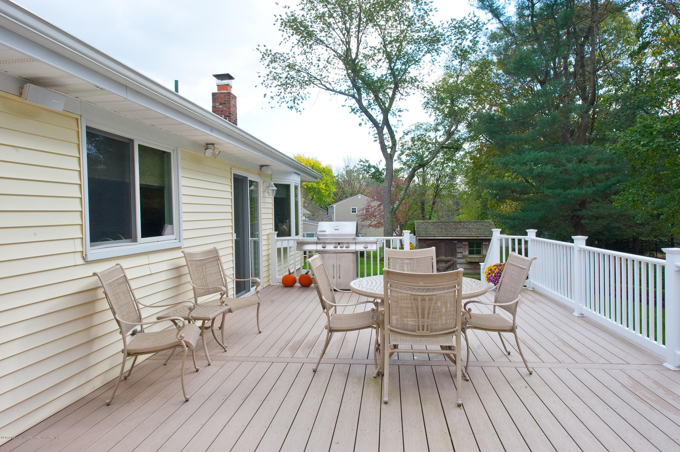 371 Dwight Road Middletown, NJ 07748 - Photo 29 of 36 201031(c)Findlay-3384