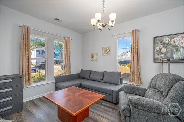 $3,300 | 150 Sessile Oak Drive, Savannah, GA 31419