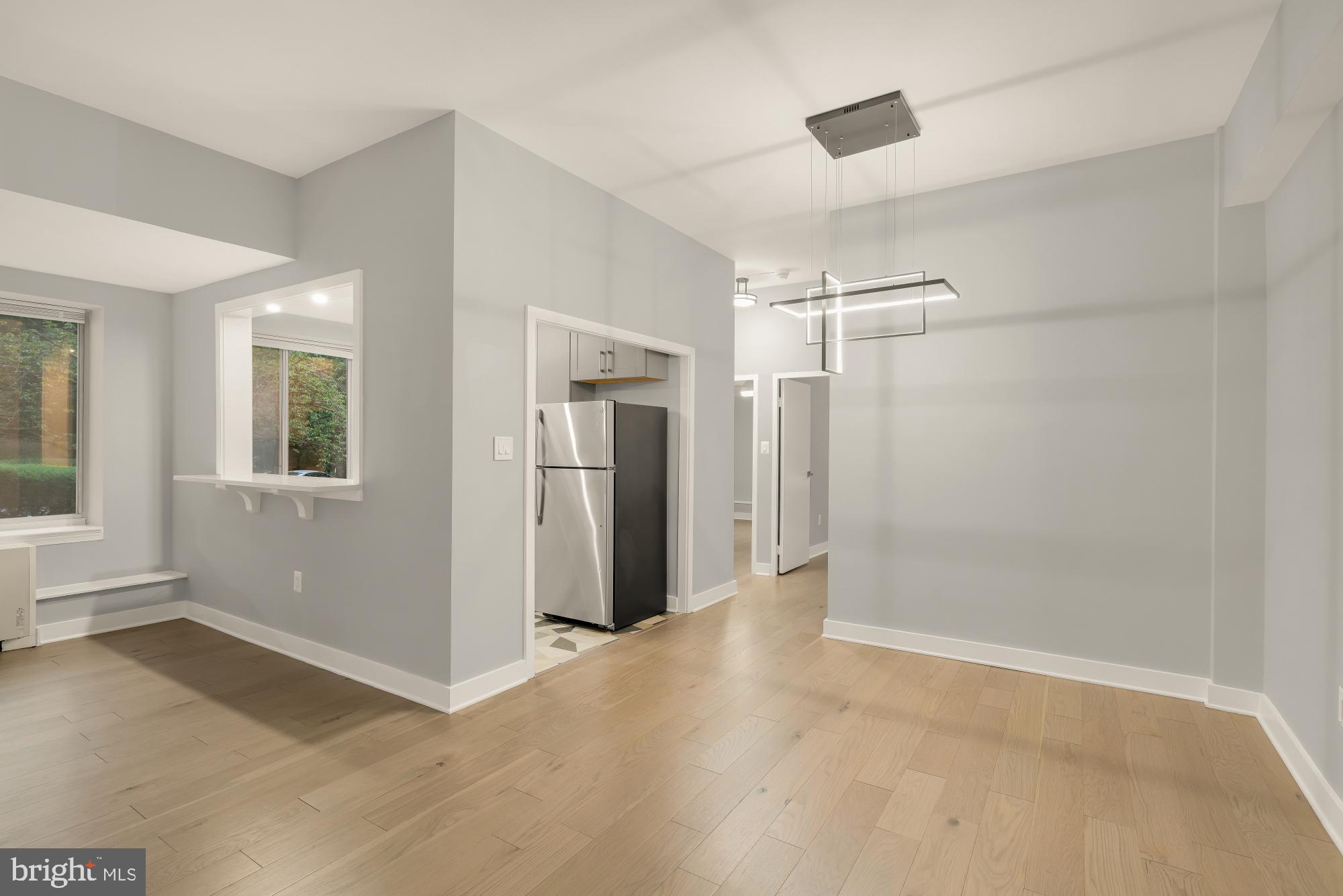 4100 W Street Northwest, Unit 101 Washington, DC 20007 - Photo 9 of 28 11 foot ceilings