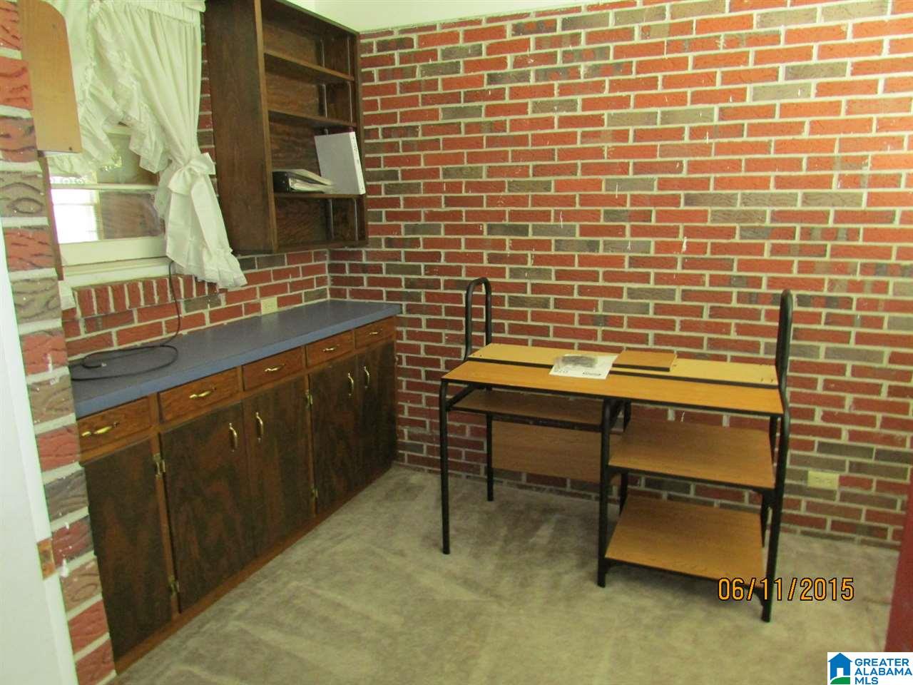 904 Argos Avenue Weaver, AL 36277 - Photo 11 of 31