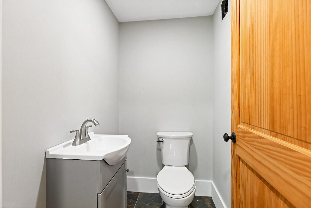 48 Pine Knoll Road Winthrop, ME 04364 - Photo 50 of 73 16_BP5A7591_DxO_mls