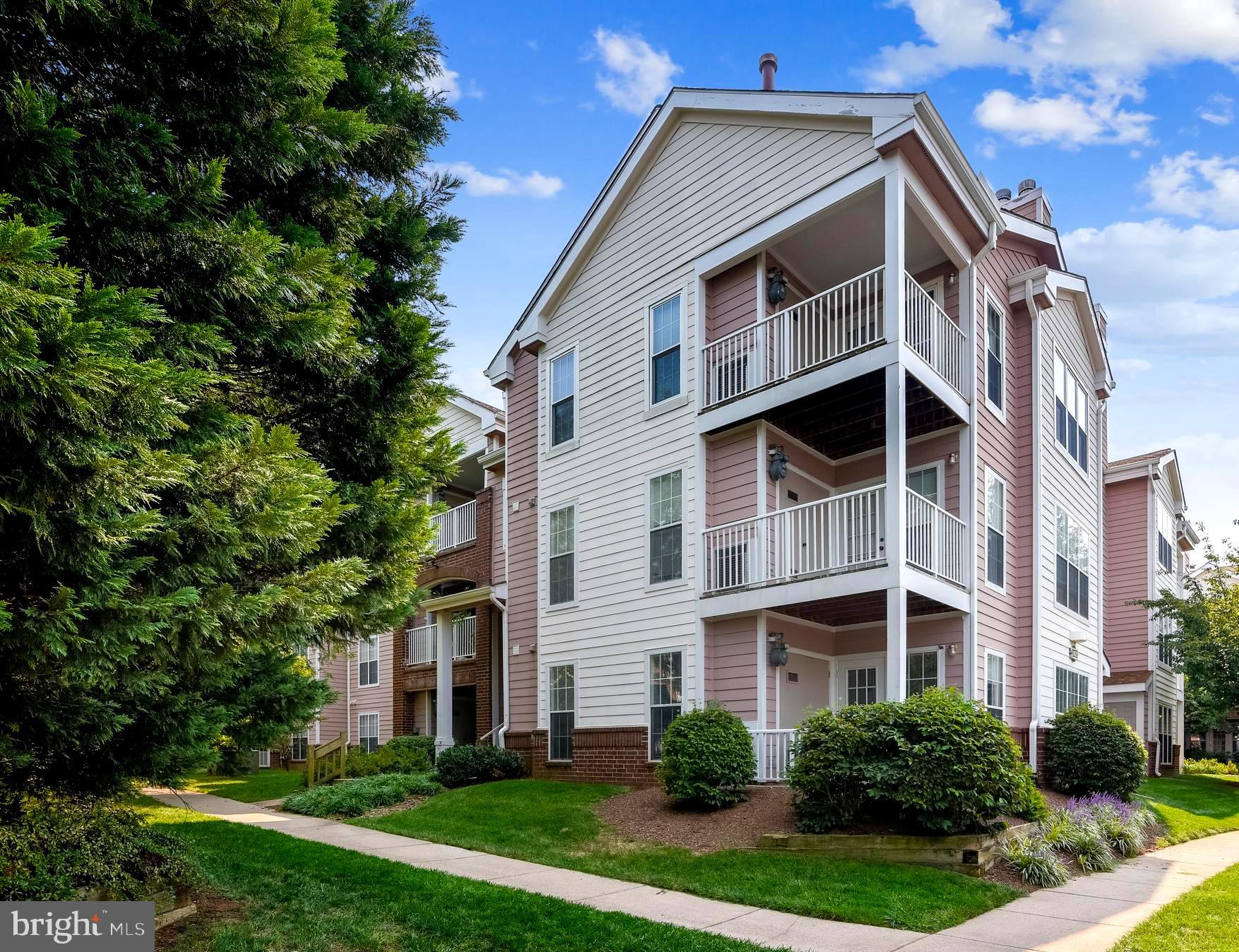 21023 Timber Ridge Terrace, Unit 302 Ashburn, VA 20147 - Photo 1 of 16 Gallery Image 1
