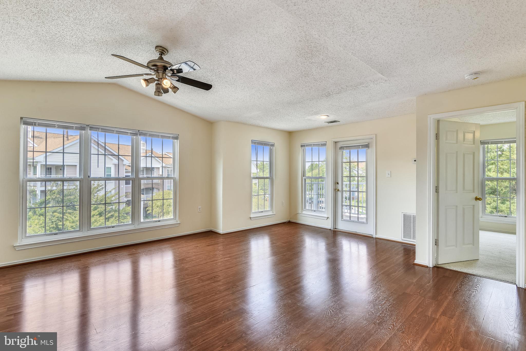 21023 Timber Ridge Terrace, Unit 302 Ashburn, VA 20147 - Photo 2 of 16 No foot steps over head in this Penthouse Condo!