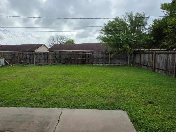 $1,750 | 1710 Park Avenue, Deer Park, TX 77536