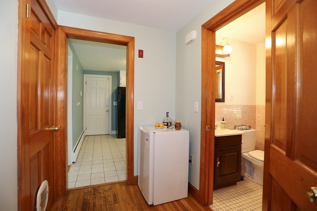 24 Longview Road Framingham, MA 01701 - Photo 12 of 35 Gallery Image 12