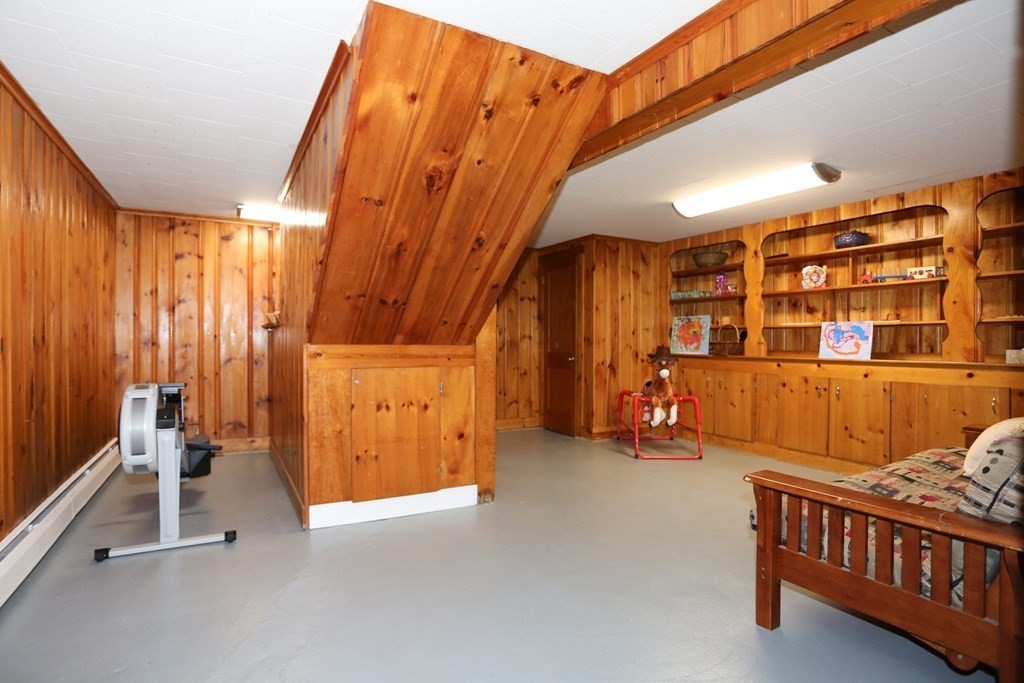 24 Longview Road Framingham, MA 01701 - Photo 23 of 35 Gallery Image 23