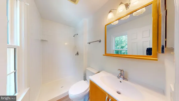 $3,300 | 5739 Oakshore Court, Burke, VA 22015