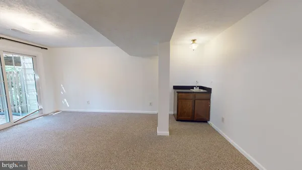 $3,300 | 5739 Oakshore Court, Burke, VA 22015