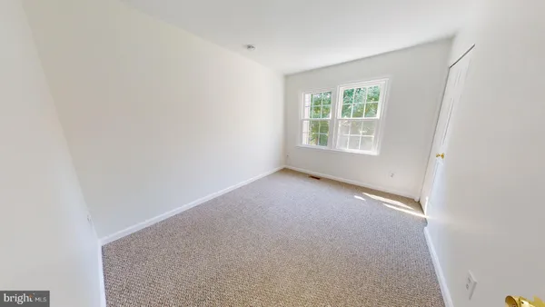 $3,300 | 5739 Oakshore Court, Burke, VA 22015