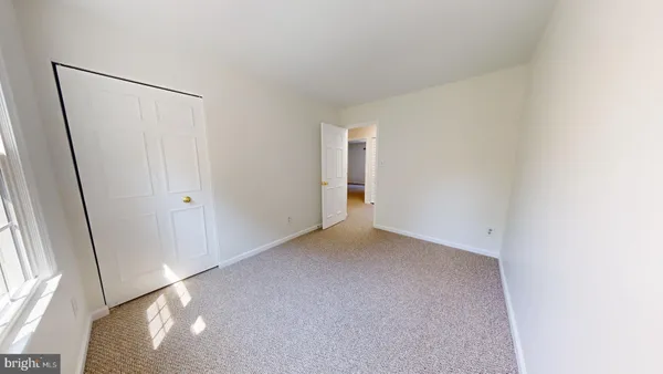 $3,300 | 5739 Oakshore Court, Burke, VA 22015