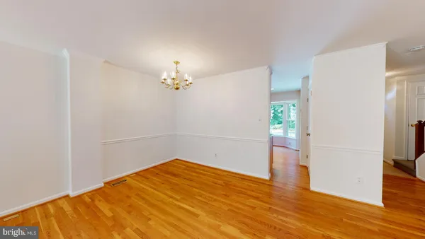 $3,300 | 5739 Oakshore Court, Burke, VA 22015
