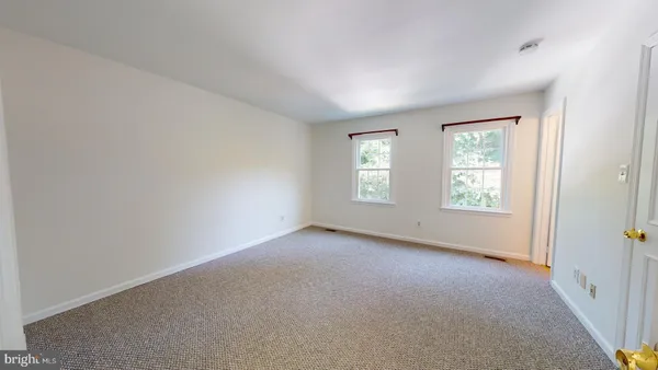 $3,300 | 5739 Oakshore Court, Burke, VA 22015