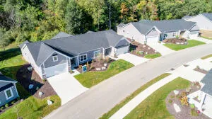 $383,900 | 1411 Ctr Hl Road, Unit 35, Lowell, MI 49331