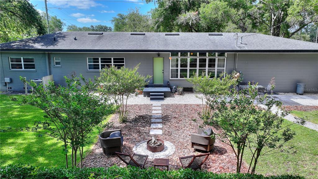 507 West Beacon Road Lakeland, FL 33803 - Photo 2 of 48 Gallery Image 2