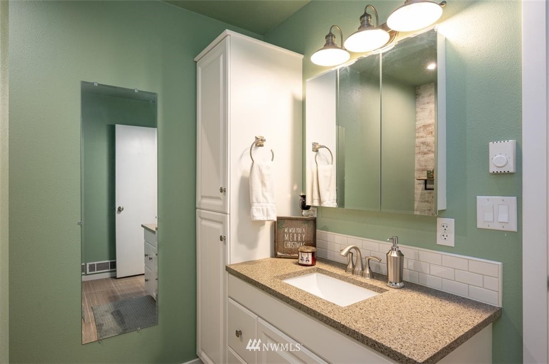 6976 Mission Road Everson, WA 98247 - Photo 14 of 28 Gallery Image 14