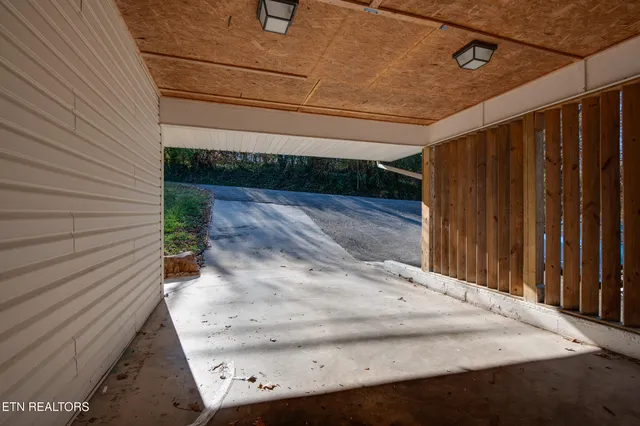 $319,900 | 8124 Sharp Road, Powell, TN 37849